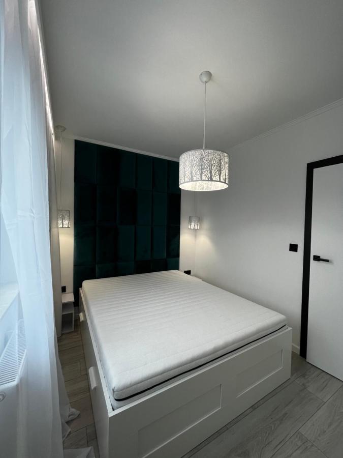 Ferienwohnung Trzy Pokoje Mieszkanie W Nowej Dzielnicy Wroclawia Exterior foto